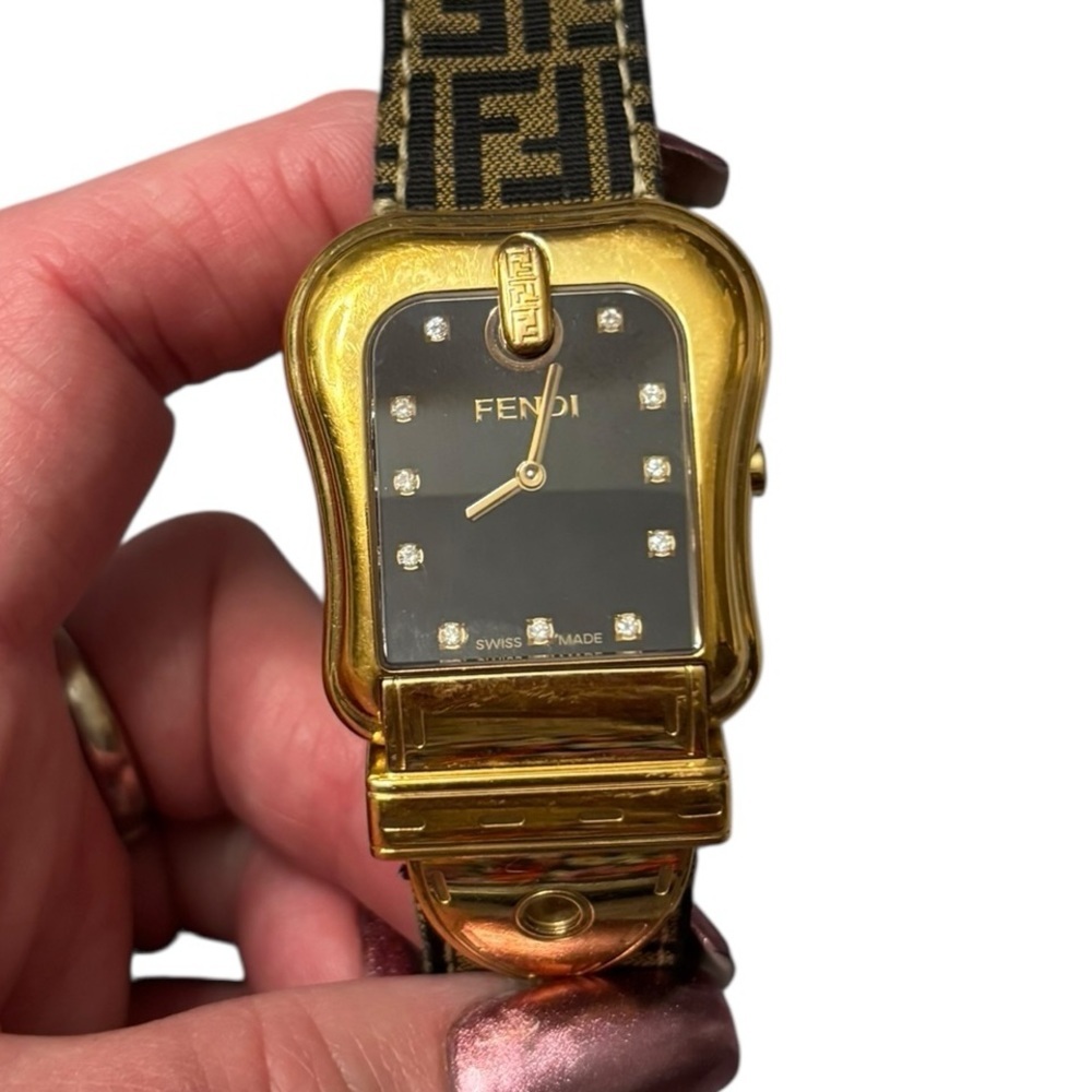 Fendi Gold Plated Womens Stainless Steel Canvas B.Fendi 3800G Watch. EUC